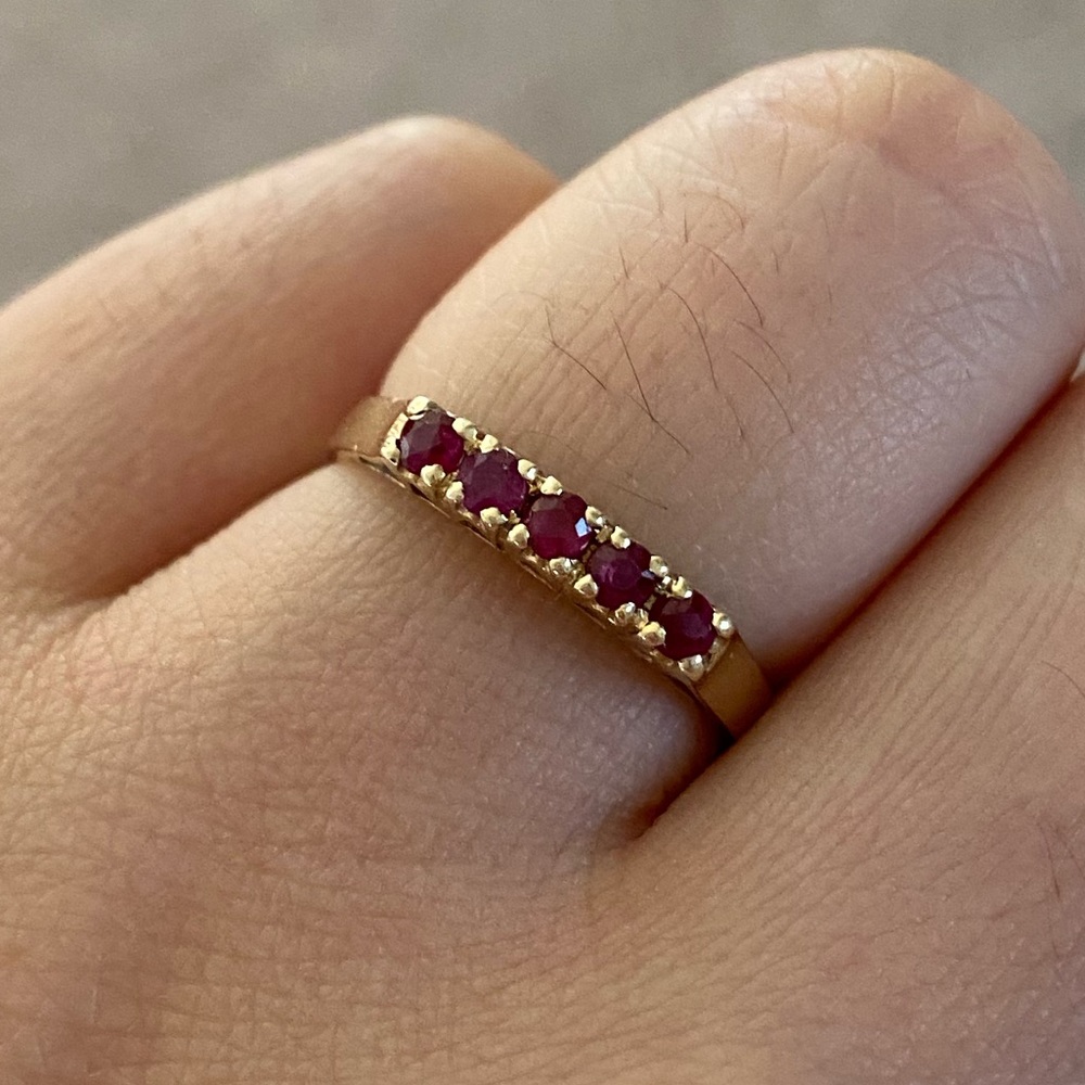 14k gold ruby ring - Picture 4 of 7